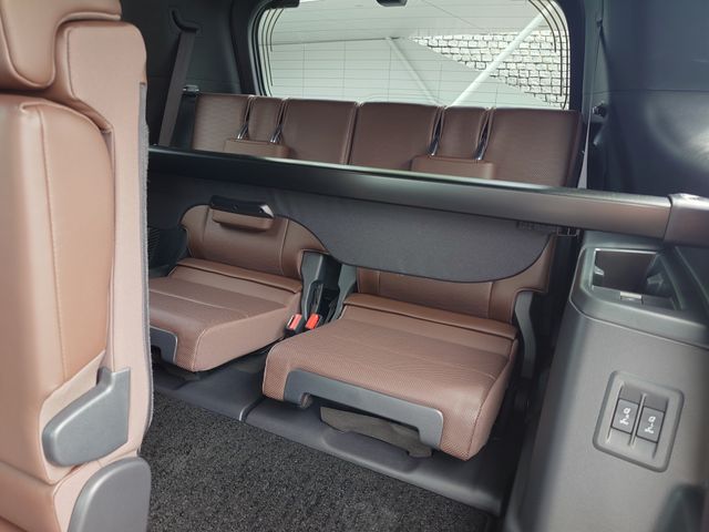 LANDCRUISER 250