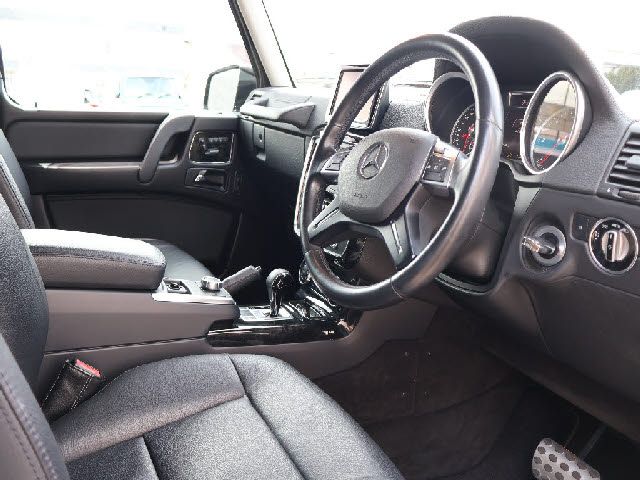 MERCEDES BENZ G class