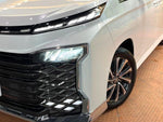 VOXY HYBRID