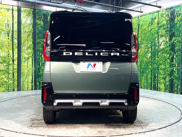 DELICA MINI