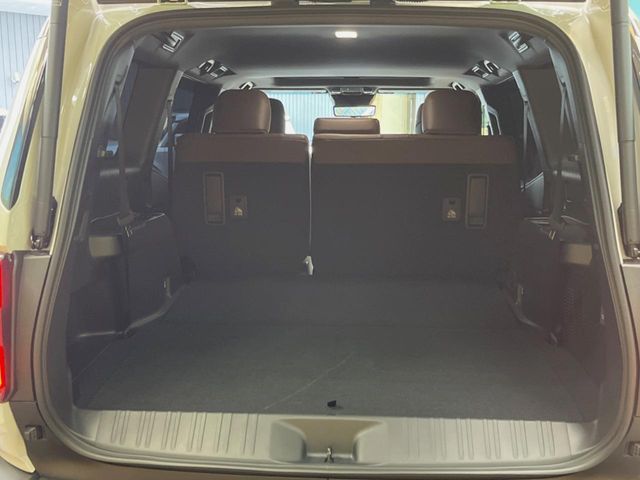 LANDCRUISER 250