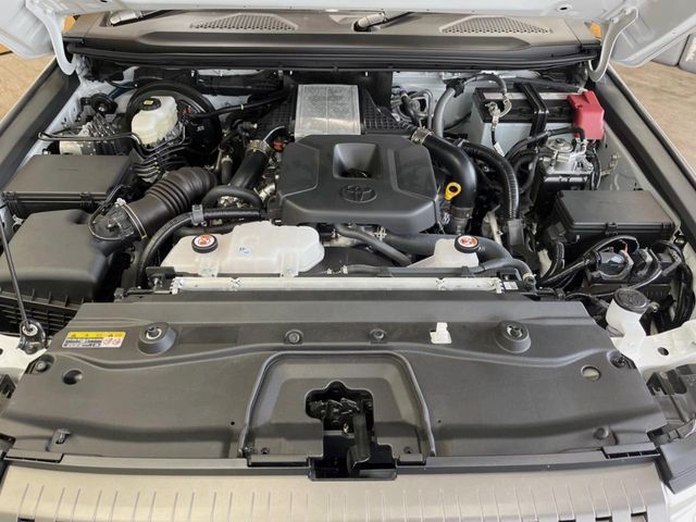LANDCRUISER 250