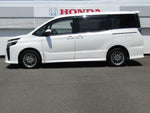 VOXY HYBRID
