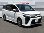 VOXY HYBRID