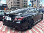 CROWN sedan hybrid