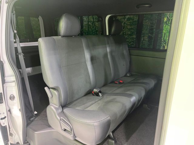 HIACE van 4WD