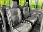 VOXY HYBRID 4WD