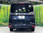 VOXY HYBRID 4WD