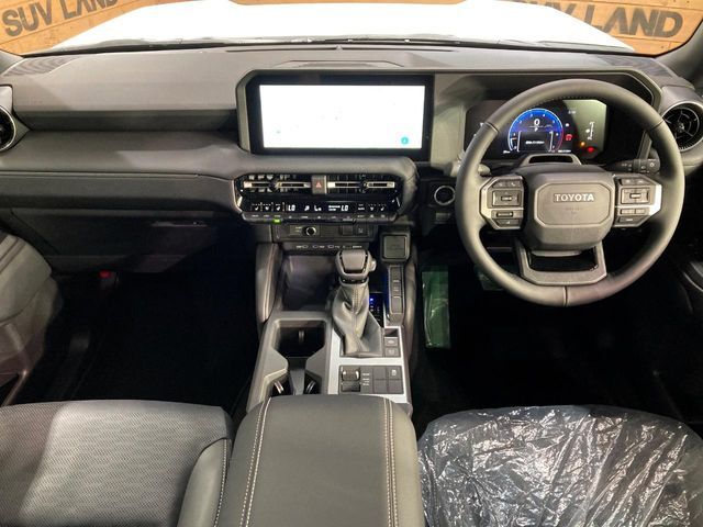 LANDCRUISER 250