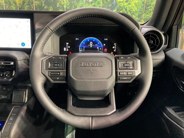 LANDCRUISER 250