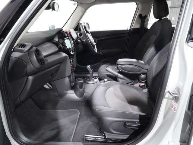 MINI COOPER 5DOOR