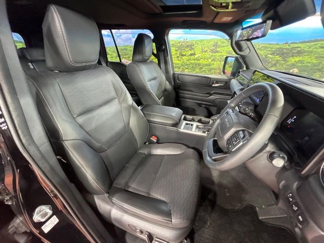 LANDCRUISER 250