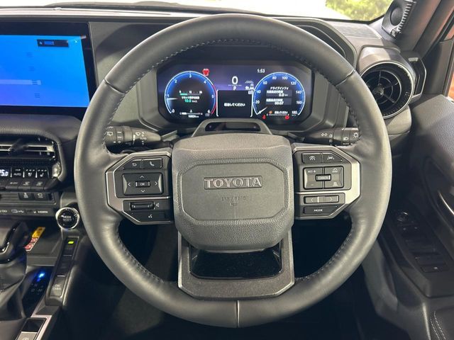 LANDCRUISER 250