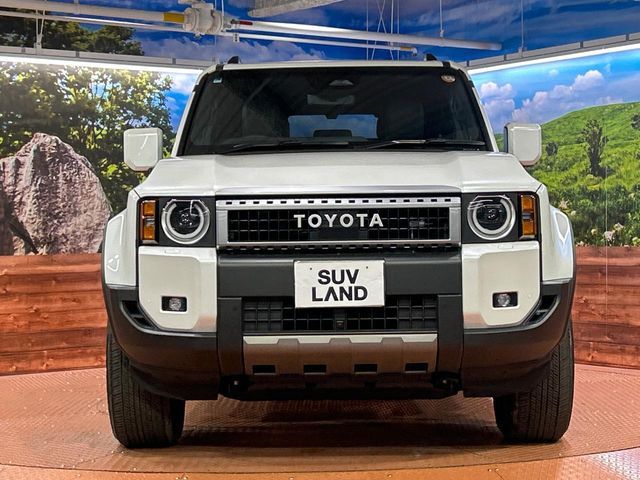 LANDCRUISER 250