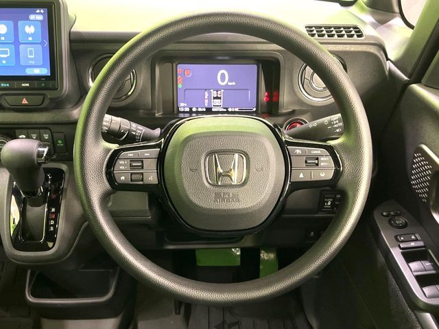 N BOX