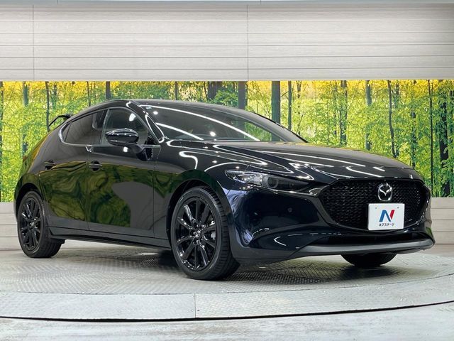 MAZDA3 FASTBACK