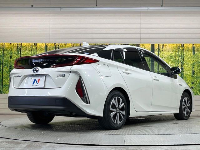 PRIUS PHV
