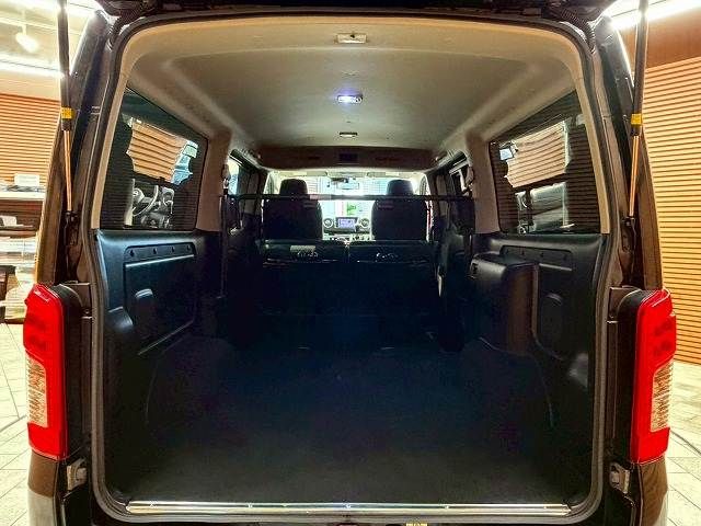 NV350 CARAVAN