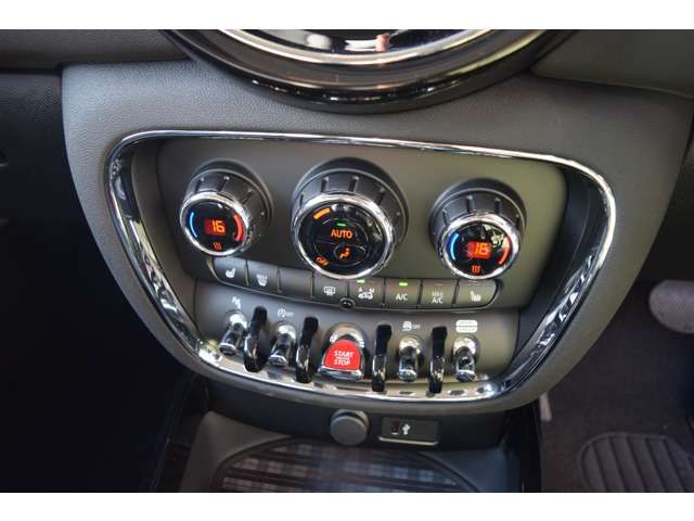 MINI COOPER S CLUBMAN