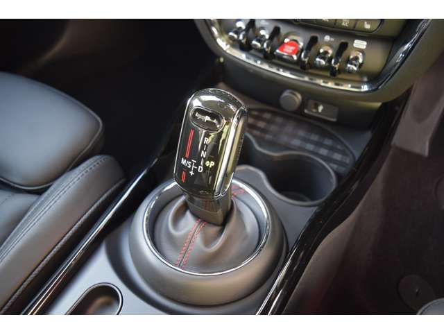 MINI COOPER S CLUBMAN