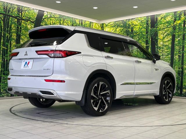 OUTLANDER PHEV