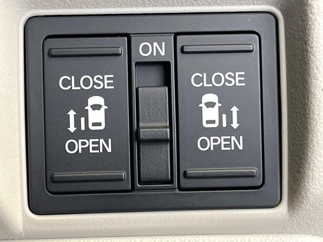 N BOX