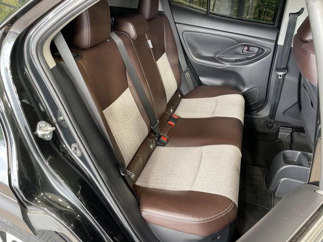 YARIS CROSS HYBRID