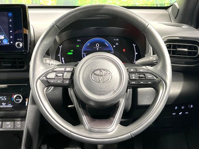 YARIS CROSS HYBRID