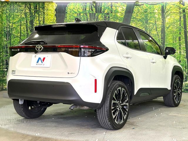YARIS CROSS HYBRID