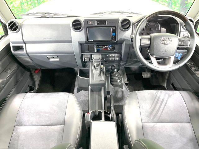 LANDCRUISER 70