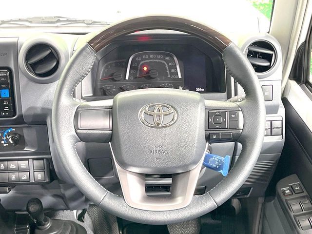 LANDCRUISER 70