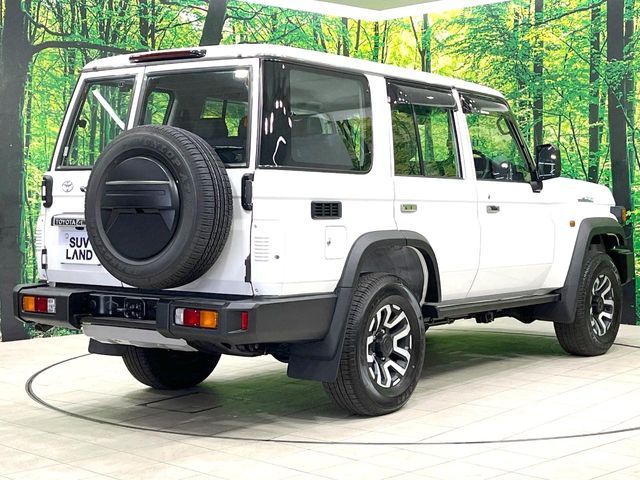 LANDCRUISER 70
