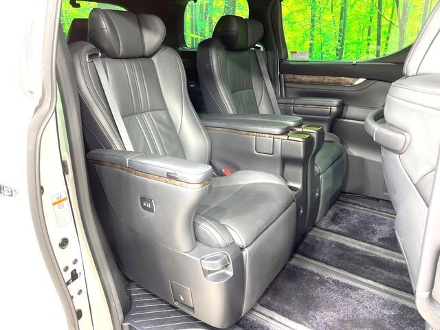 ALPHARD hybrid 4WD