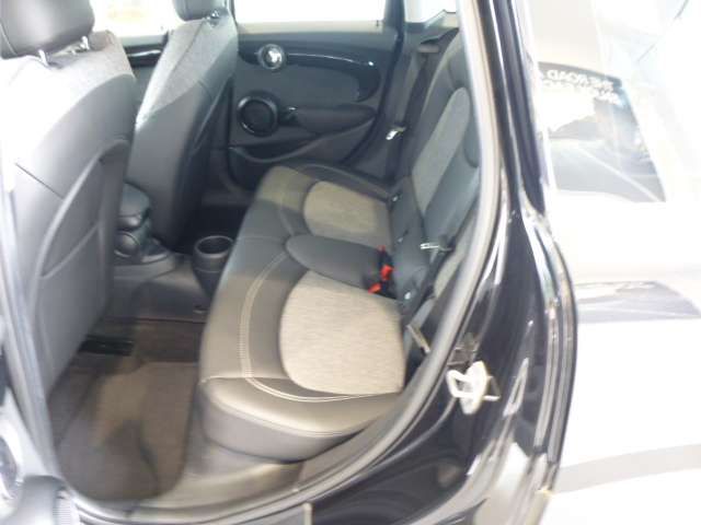MINI COOPER 5DOOR
