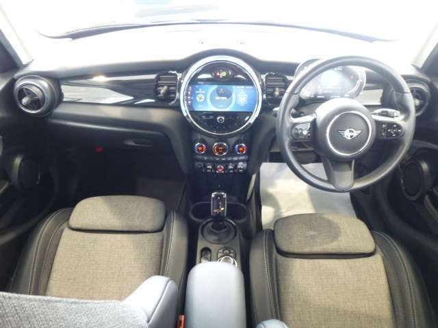 MINI COOPER 5DOOR