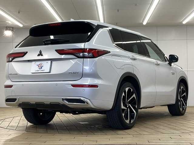 OUTLANDER PHEV