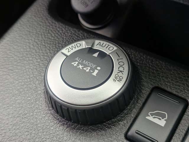 X-TRAIL 4WD