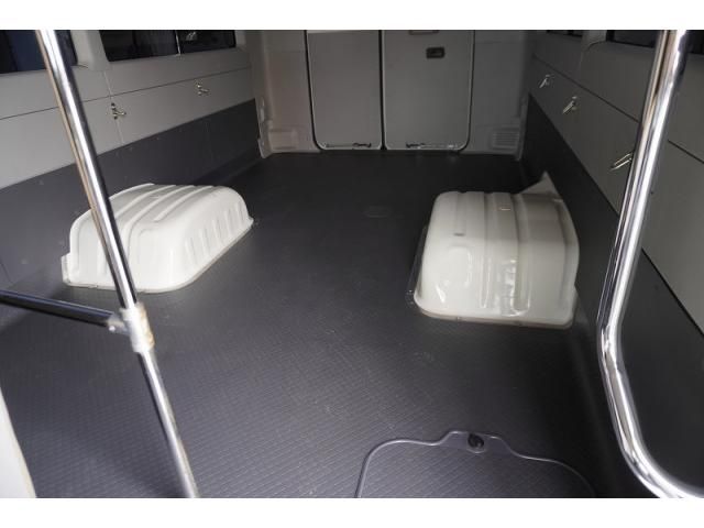 COASTER BIG Van