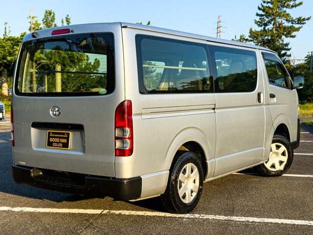 HIACE van 4WD