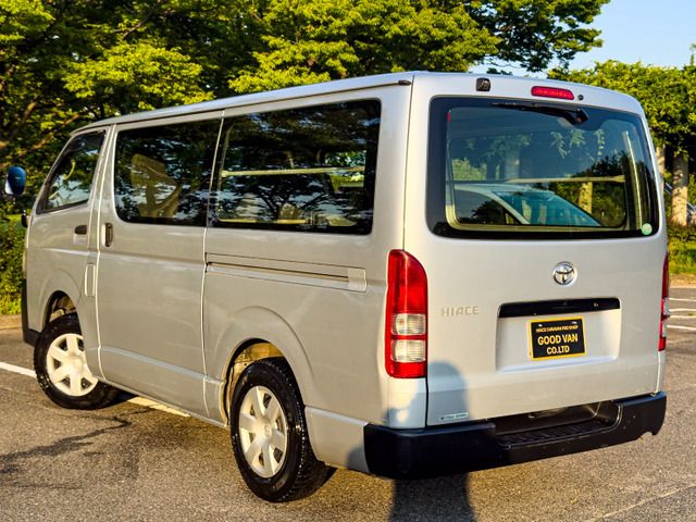 HIACE van 4WD
