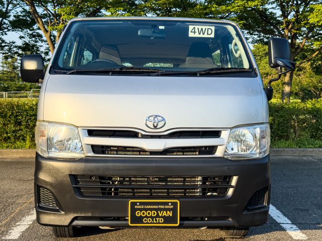 HIACE van 4WD