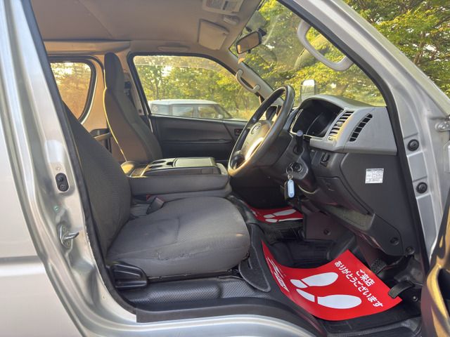 HIACE van 4WD