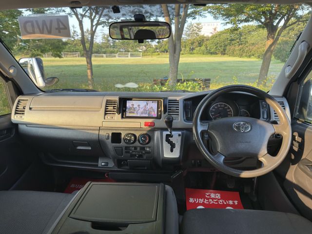 HIACE van 4WD