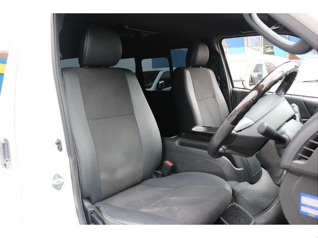 HIACE van 2WD