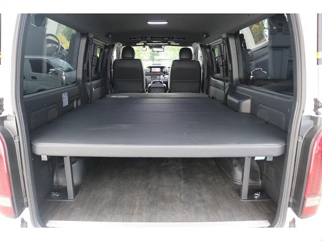 HIACE van 2WD