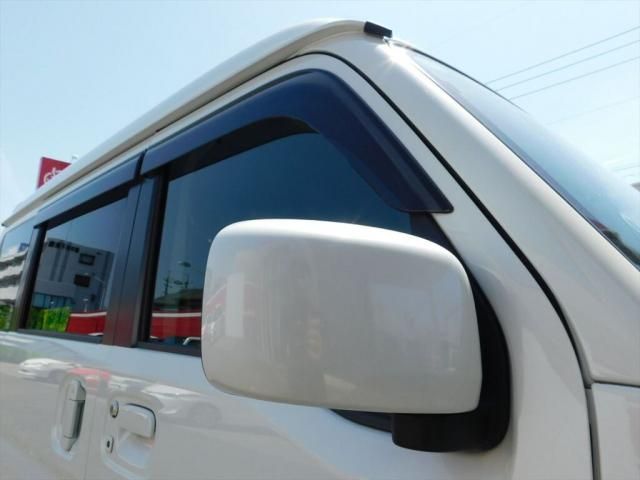NV100 CLIPPER RIO