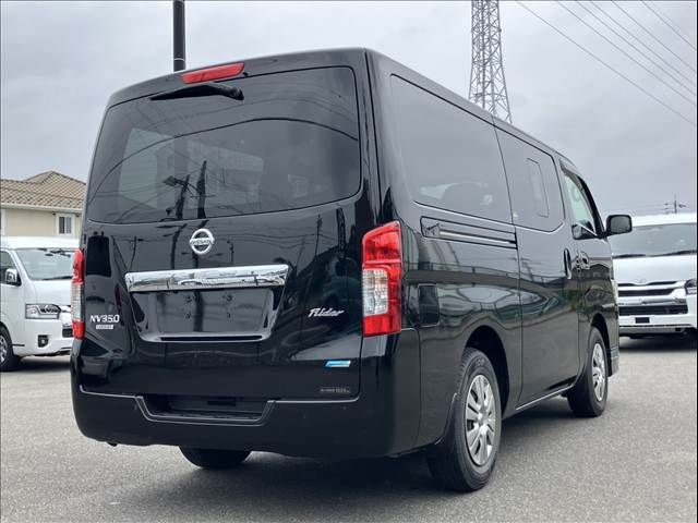 NV350 CARAVAN 4WD