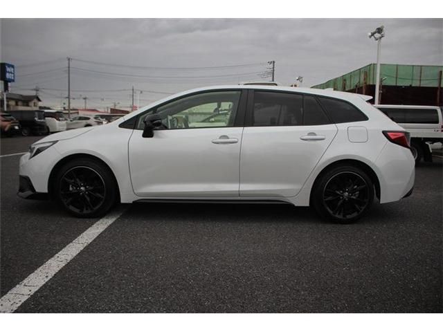 COROLLA TOURING HYBRID 4WD