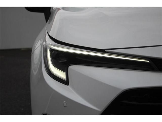 COROLLA TOURING HYBRID 4WD