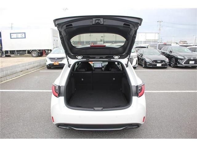 COROLLA TOURING HYBRID 4WD